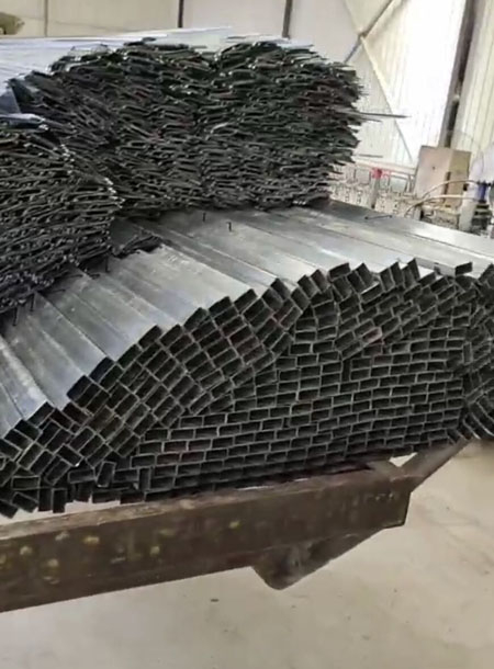 百葉窗材料，百葉片方管